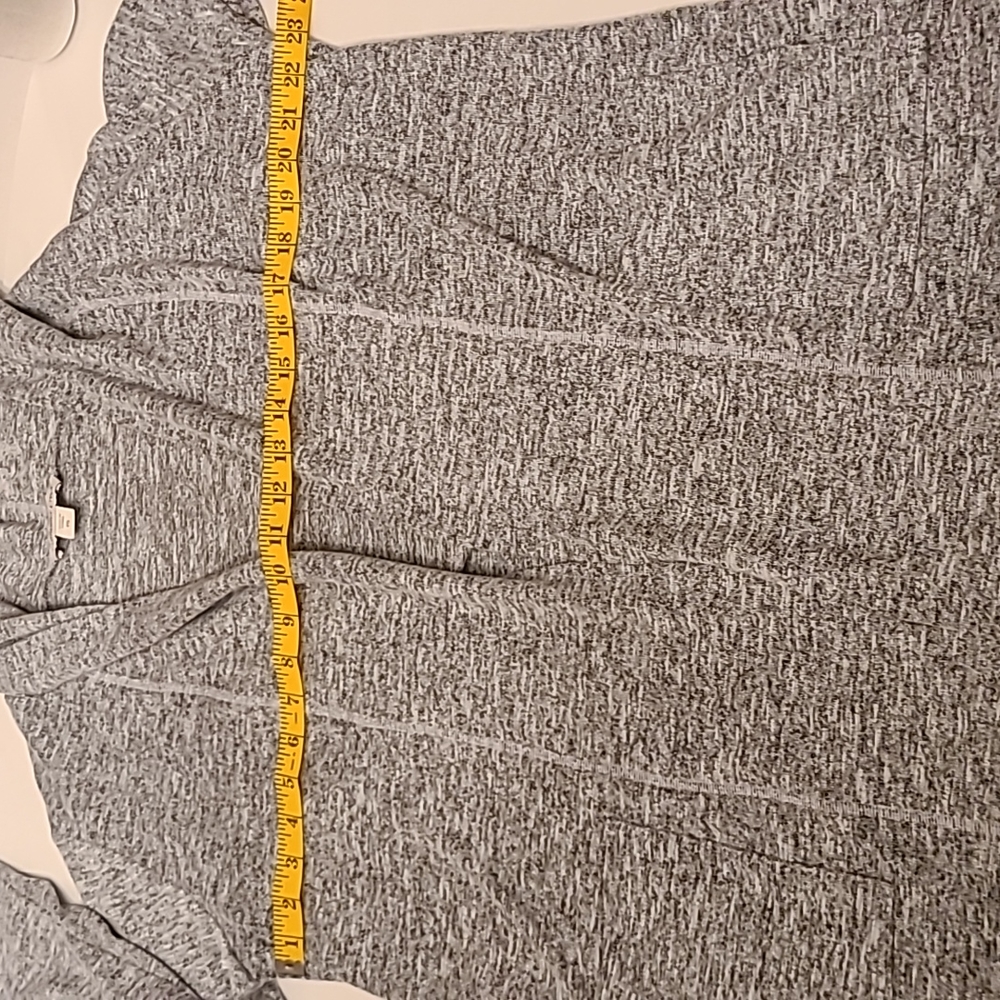 Coldwater Creek, hooded cardigan with front pockets.  Size PS. - Picture 6 of 7